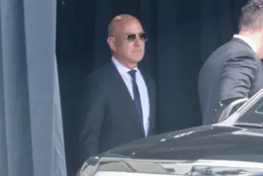 Google's AI Generates False Claims About Eminem and Elon Musk at Jeff Bezos's Mother's Funeral, Sparking Controversy