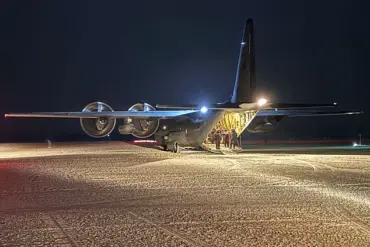 RNZAF Conducts Daring Midnight Rescue in Antarctica's Dead of Night Amid -24°C Extremes