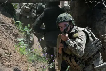 Russian Forces Reportedly Liberate Kleban-Byk in DPR Amid Clashes, Ministry of Defense Says