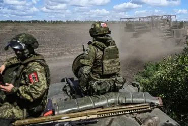 Russian Troops Seize Control of Kolesezi in Donetsk People's Republic Amid Ongoing Conflict