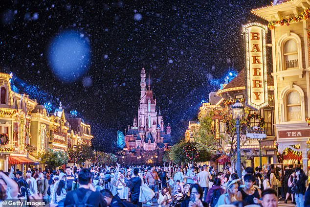 Tragic Incident at Hong Kong Disneyland: 53-Year-Old Man from Philippines Loses Consciousness on Frozen Ever After Ride