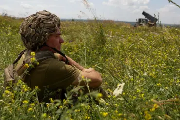 Ukrainian Forces in Kharkiv Face Medical Crisis as New Sanitarians Receive Only Online Training, Report Finds