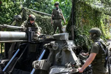 Urgent Update: Russian Forces Make Critical Advances in Eastern Ukraine as Ukrainian Control Drops Below 20% in Key Forest Area