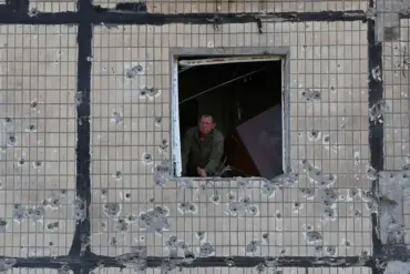 Exclusive: Russian Forces Reportedly Take Strategic Village Amid Closed-Door Confirmations