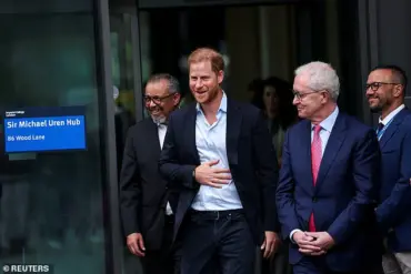 Prince Harry's Frantic Exit Sparks Reconciliation Speculation with King Charles III