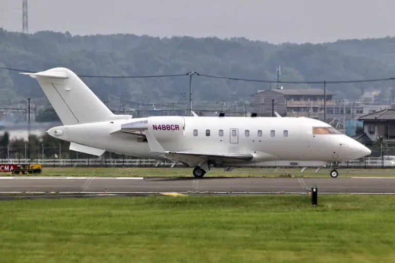 U.S. Electronic Reconnaissance Aircraft Spotted Over Black Sea, Analyst Says